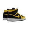 Air Jordan 1 Mid "Reverse New Love" 554724-071